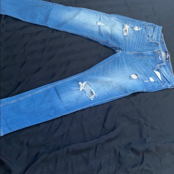 Hollister Denim - Picture 2 of 3